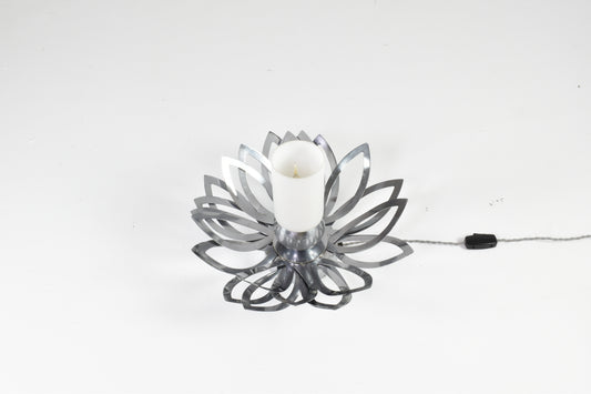 Lampe Fleur en Inox Années 70 par Jacqueline Trocmé