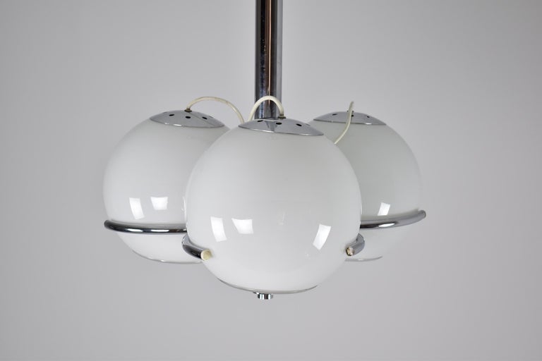 1970's Italian Reggiani Three Globes Adjustable Pendant