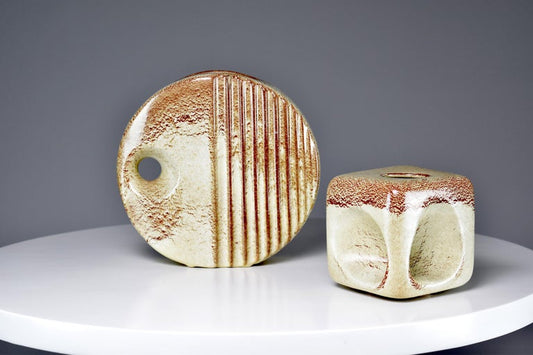 Paire de vases en céramique texturée italienne des années 1970 par Giovanni Bertoncello