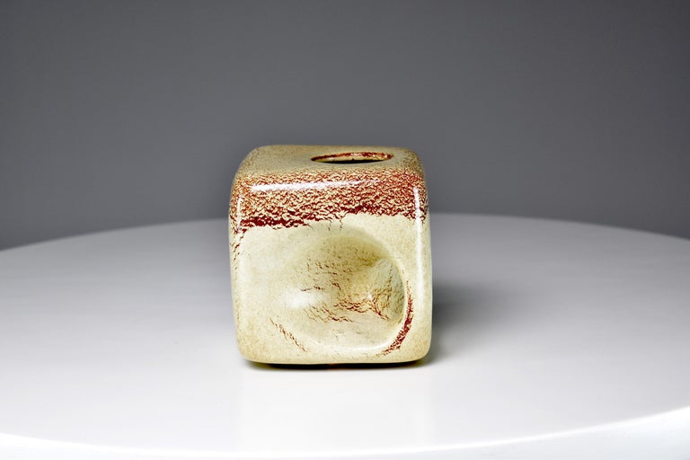 Paire de vases en céramique texturée italienne des années 1970 par Giovanni Bertoncello