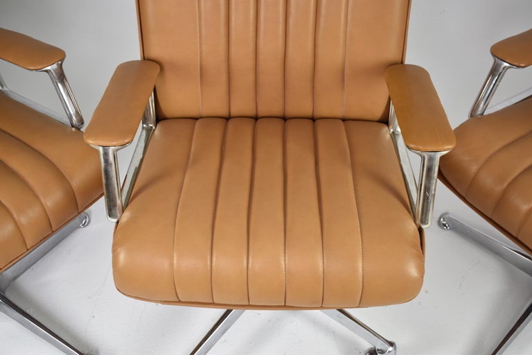 Italian Leather Office Chair Set by Osvaldo Borsani for Tecno Milano, 1960s