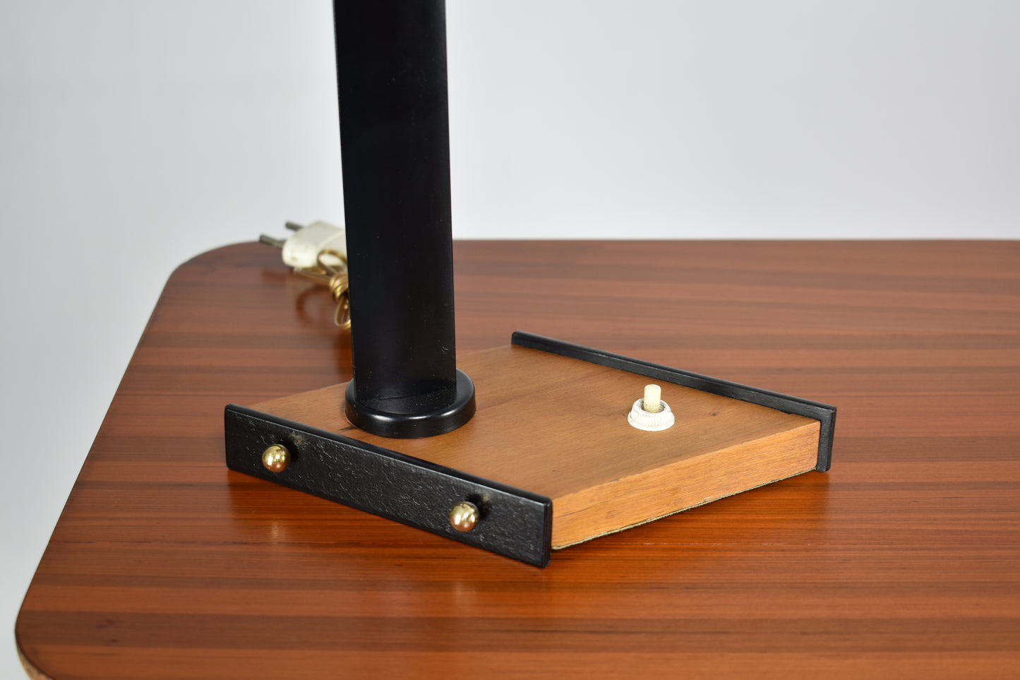 Italian Metal Table Lamp Attributed to Oscar Torlasco, 1950s