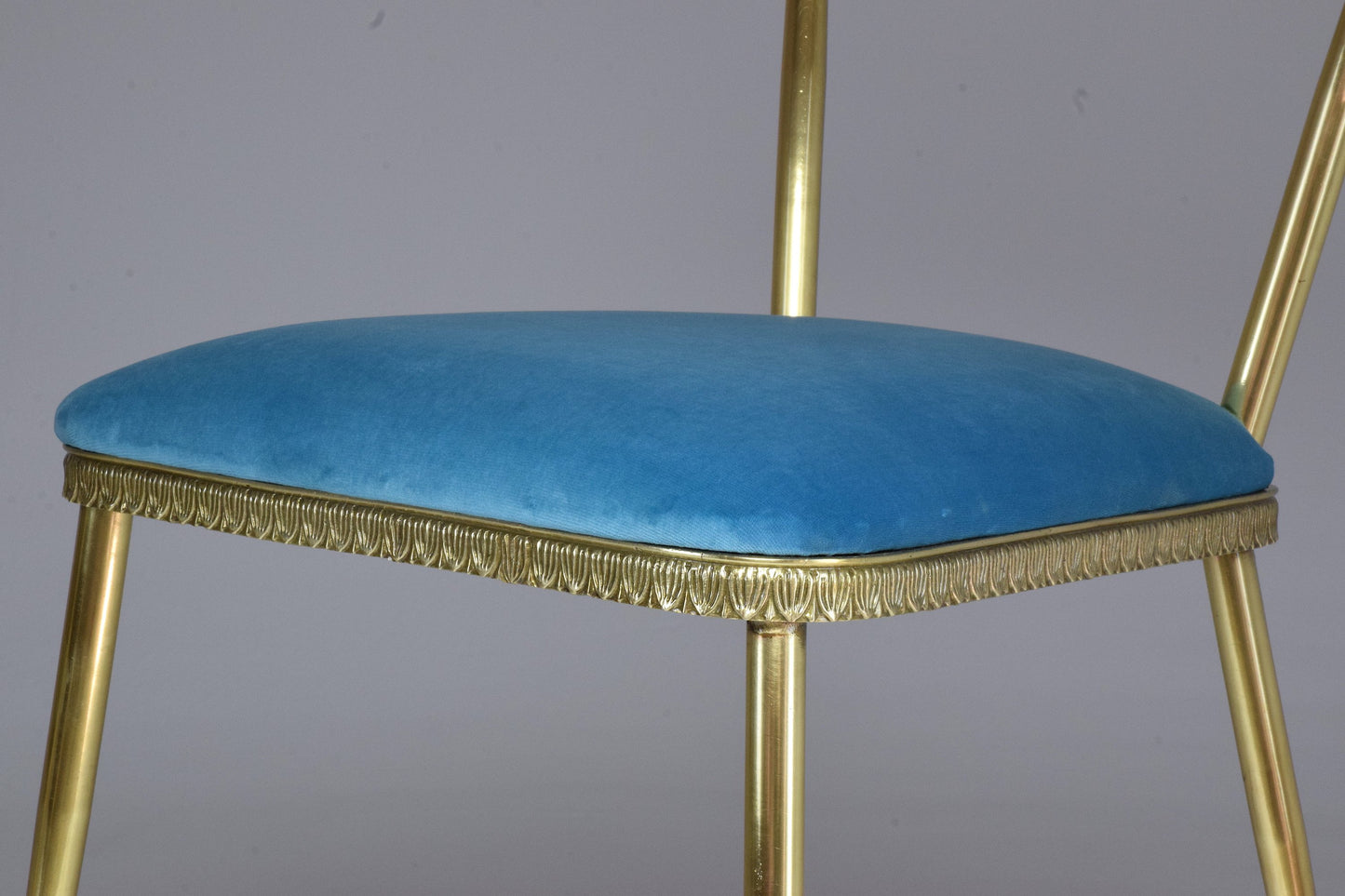 20th Century Pair of Italian Vintage Brass Swan Chairs, 1950s - Spirit Gallery