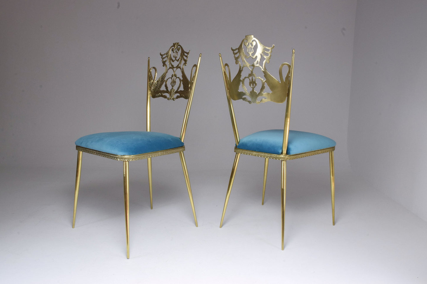 20th Century Pair of Italian Vintage Brass Swan Chairs, 1950s - Spirit Gallery