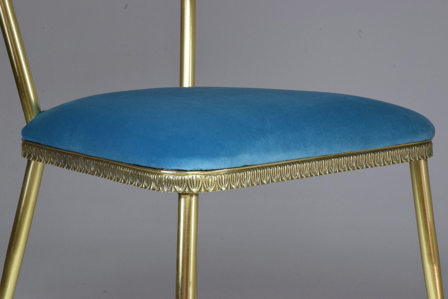 20th Century Pair of Italian Vintage Brass Swan Chairs, 1950s - Spirit Gallery