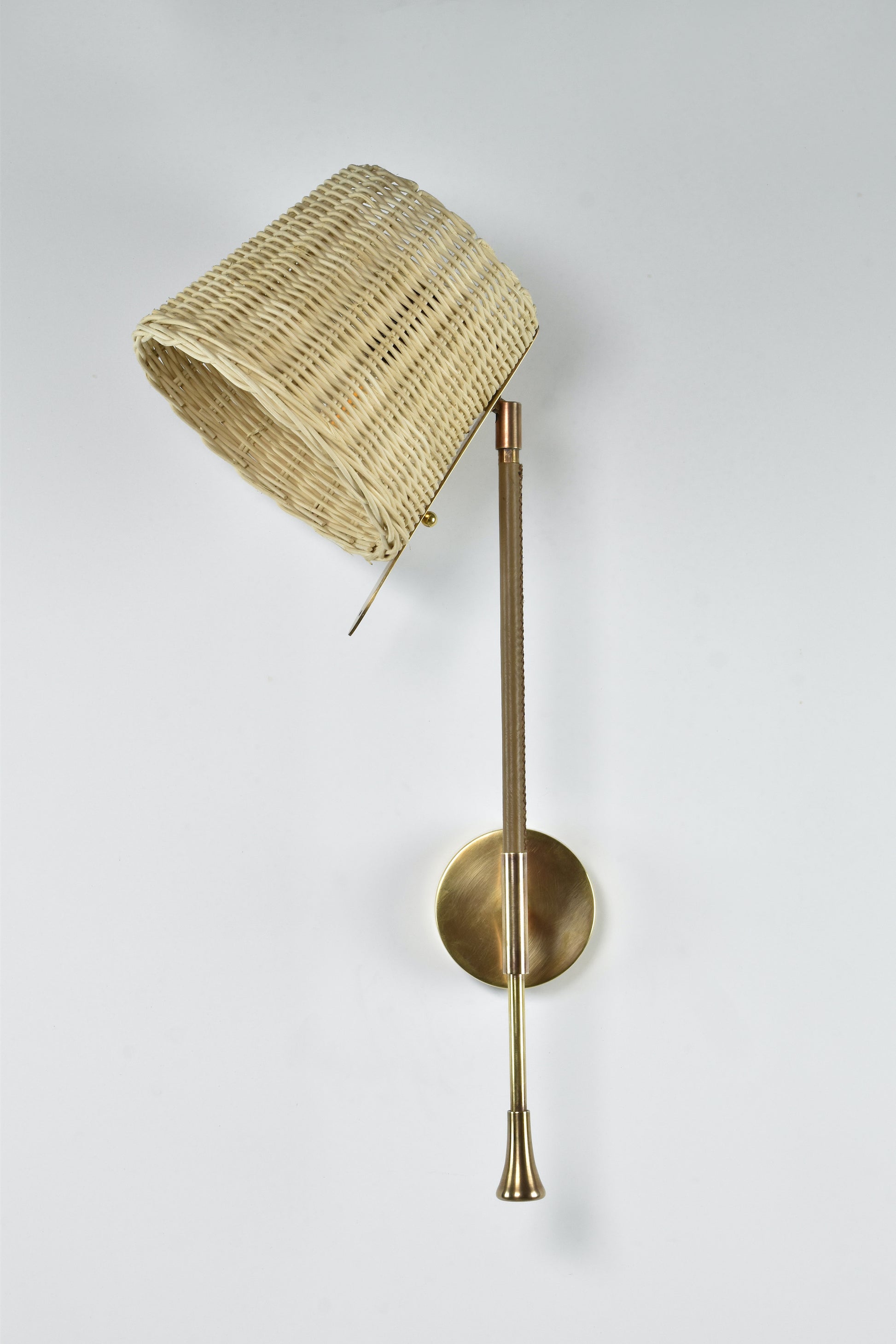 Ancora-W2 Rattan - Spirit Gallery
