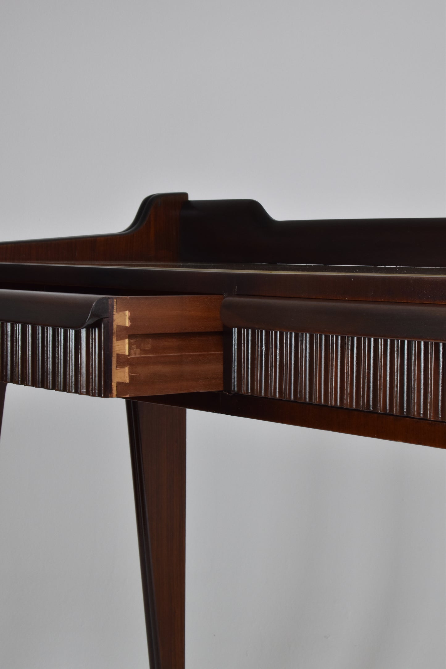 1950's Italian Console Attributed to Paolo Buffa for Dassi - Spirit Gallery