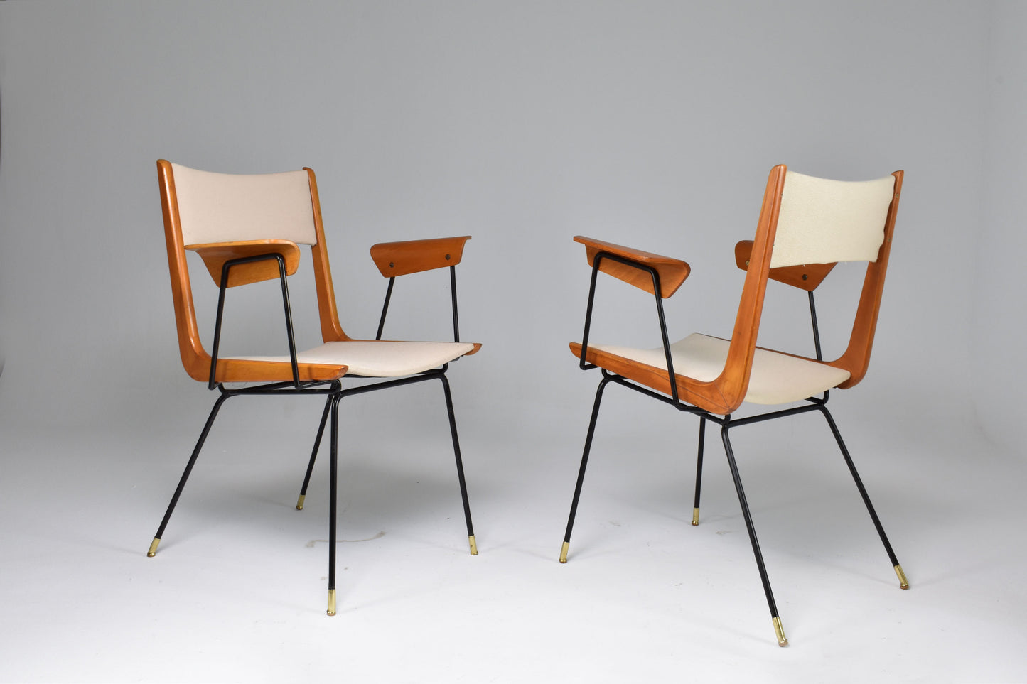 Italian Mid-Century Modern Boomerang Armchairs by Carlo de Carli