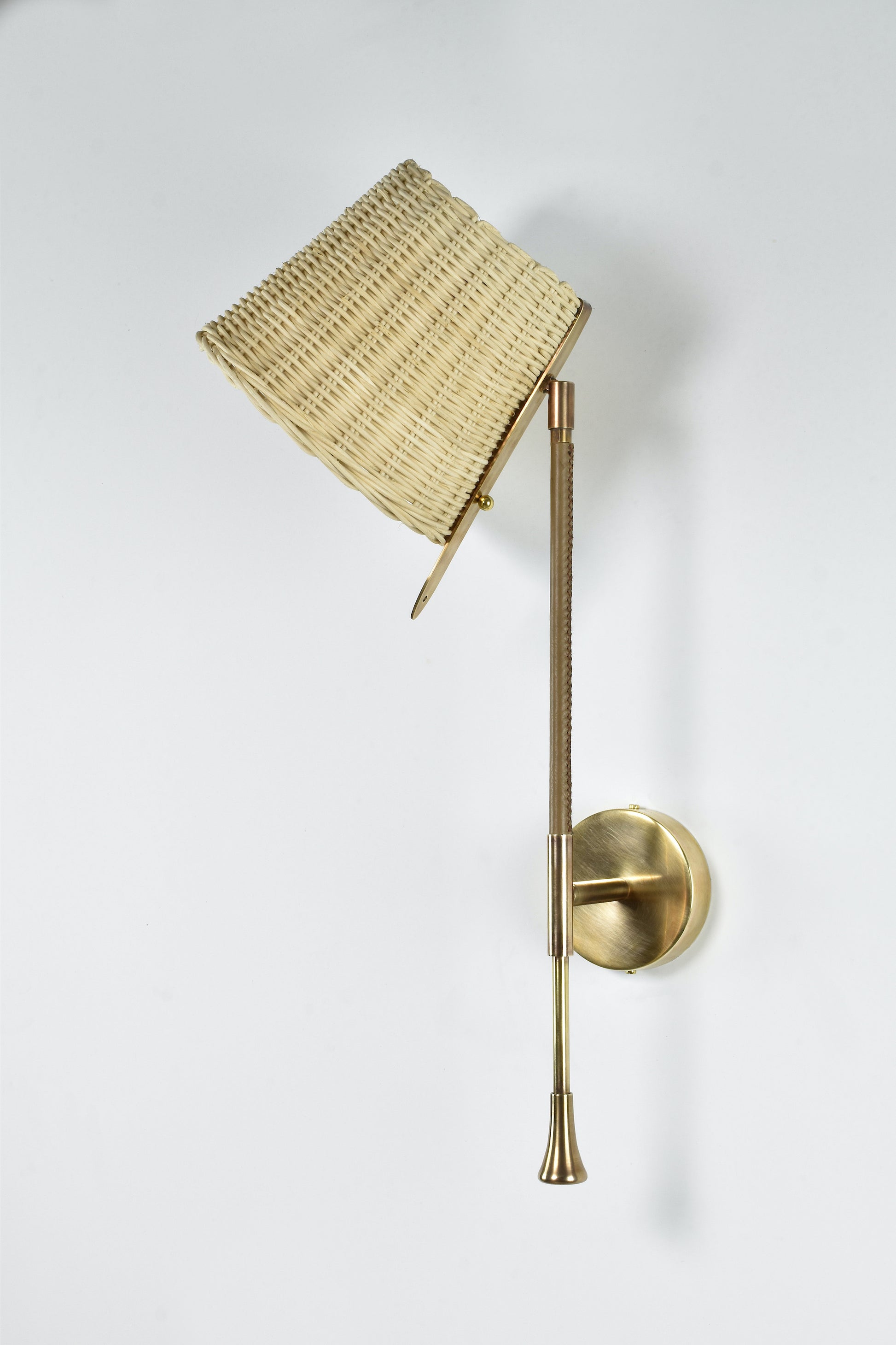 Ancora-W2 Rattan - Spirit Gallery