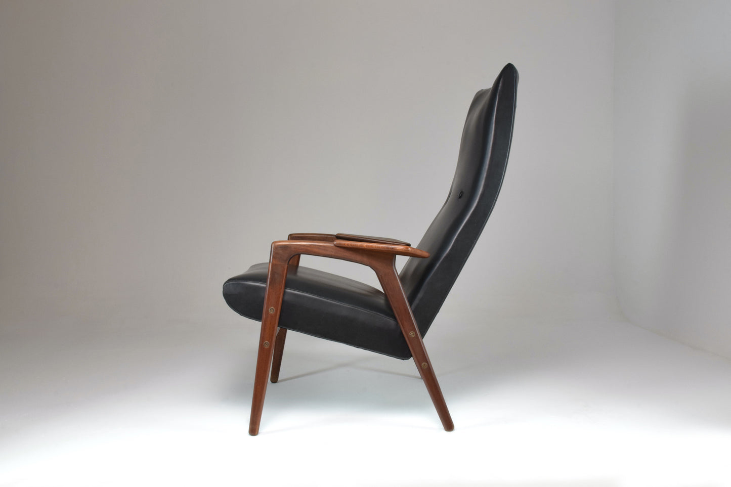 1960's Ruster Lounge Chair by Yngve Ekström for Pastoe - Spirit Gallery