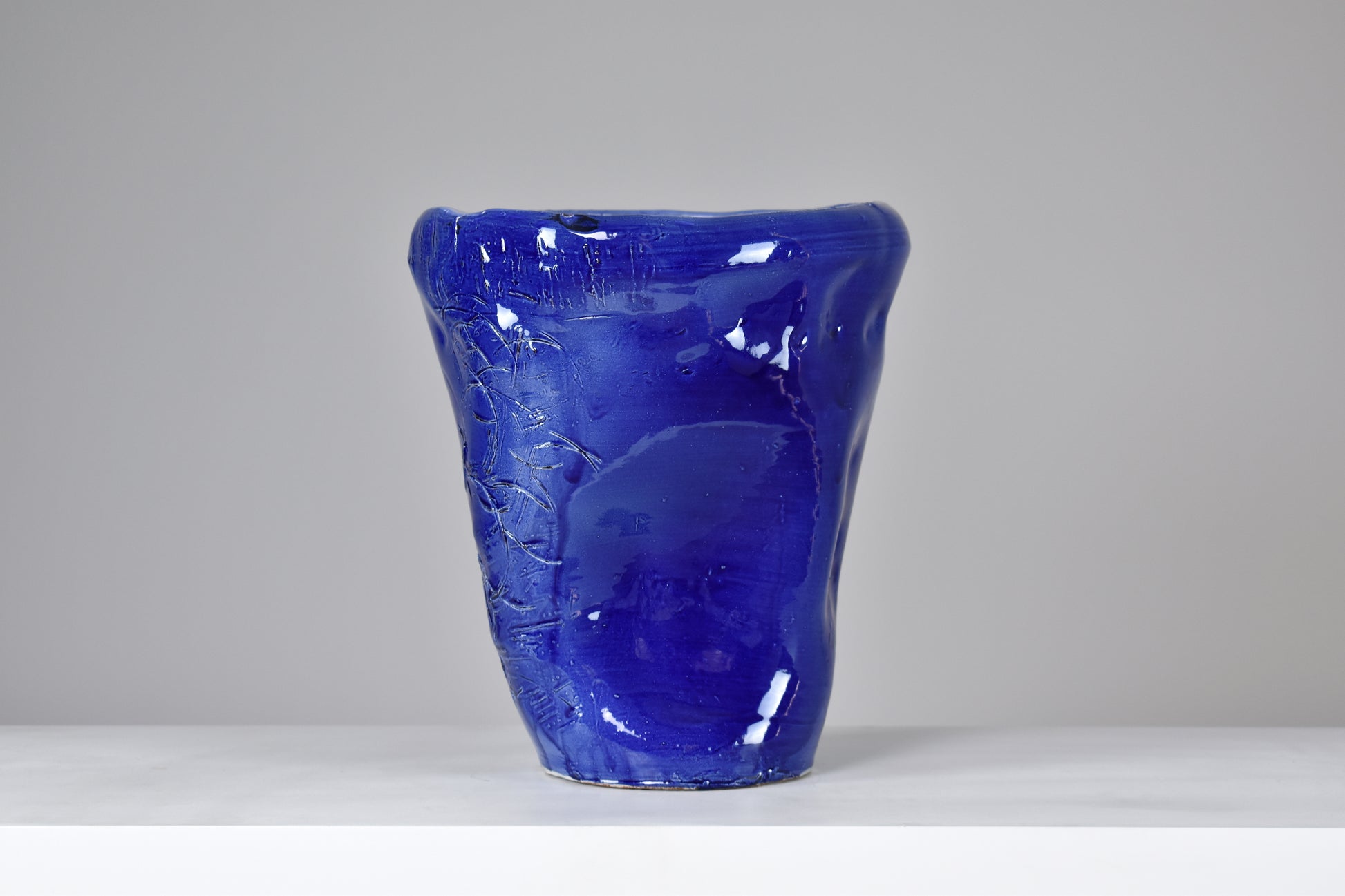 JAS-E1 Handcrafted Ceramic Vase - Spirit Gallery