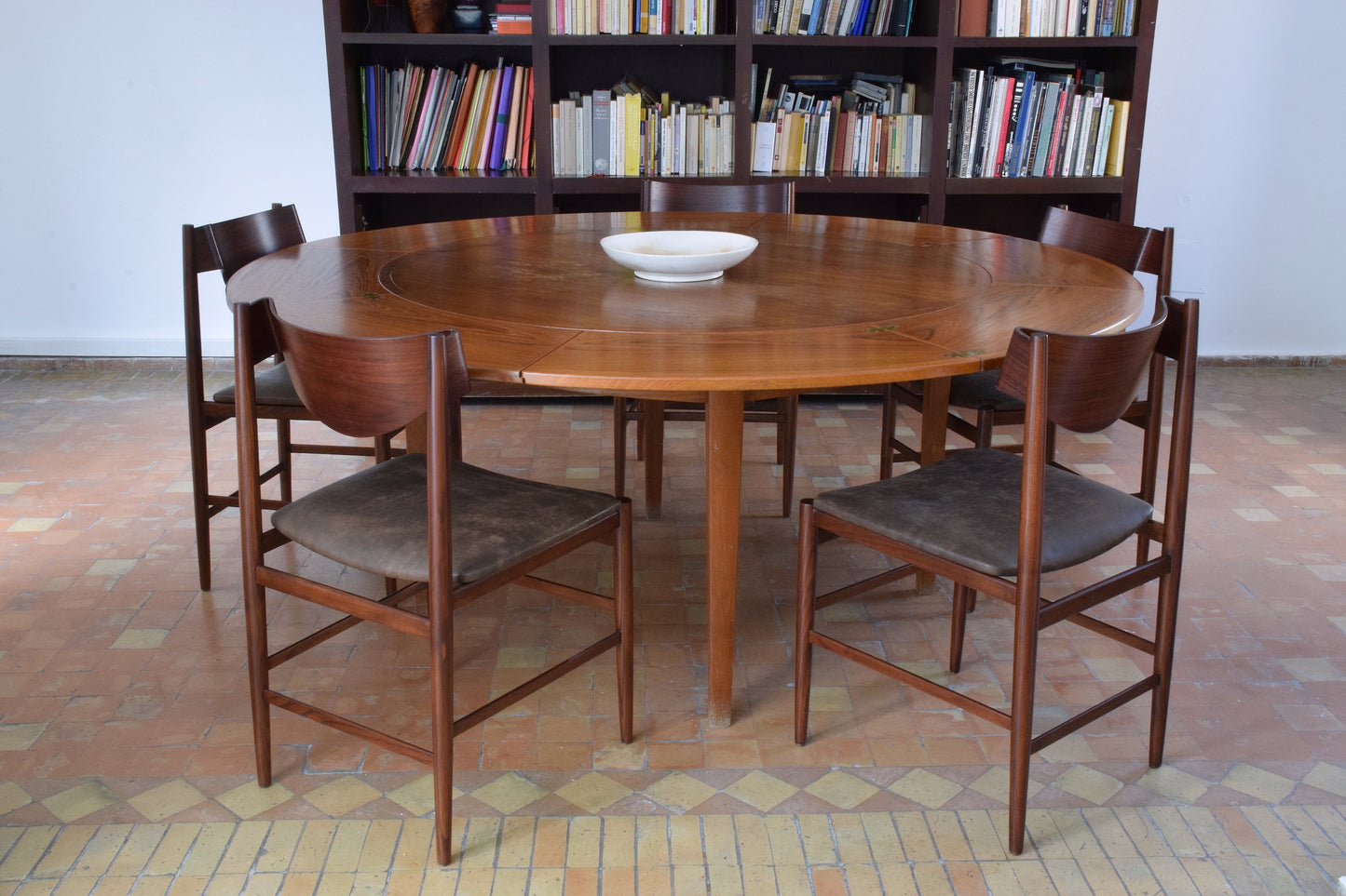 Italian Curved Dining Chairs by Gianfranco Frattini, Set of 5, 1960s - Spirit Gallery