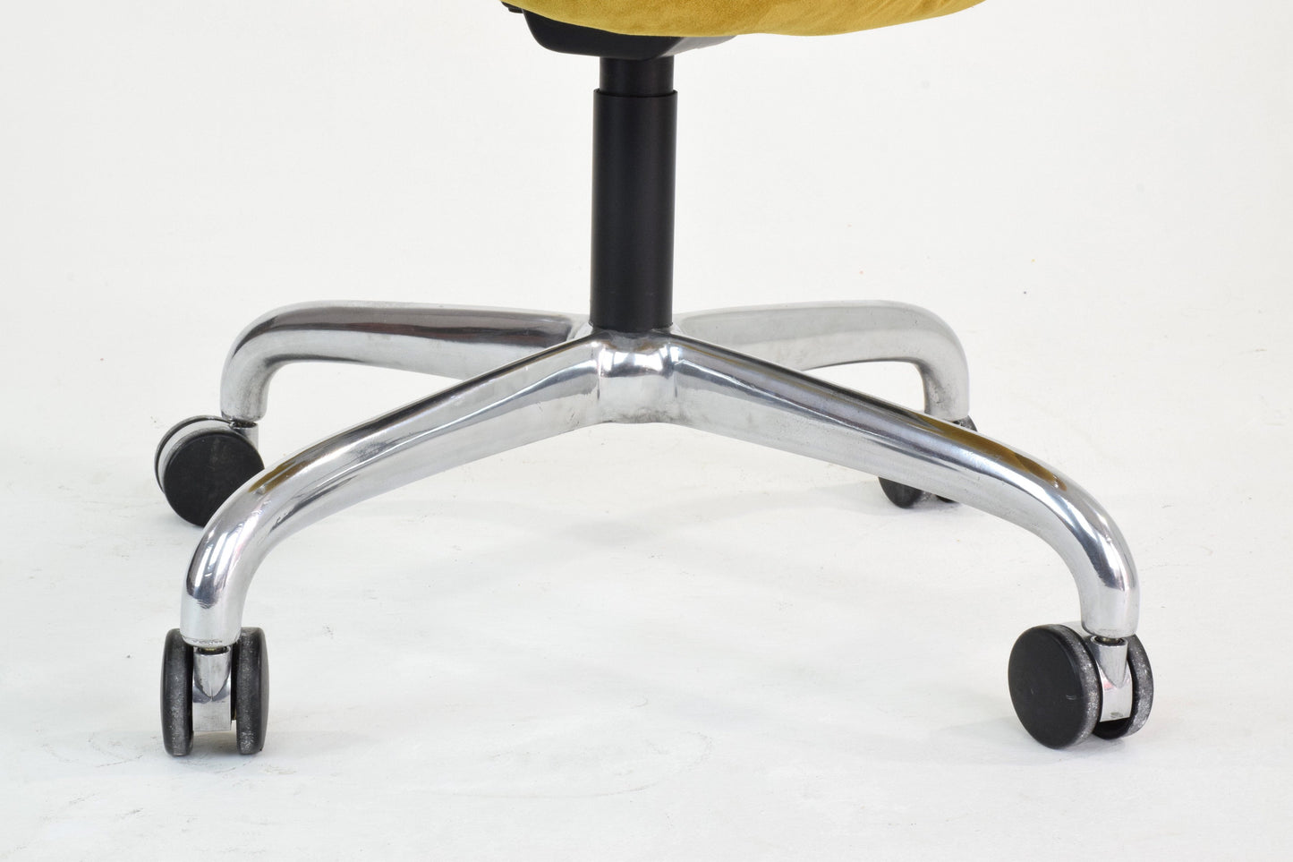 Mid-Century Hannah Morrison for Knoll Desk Chair - Spirit Gallery