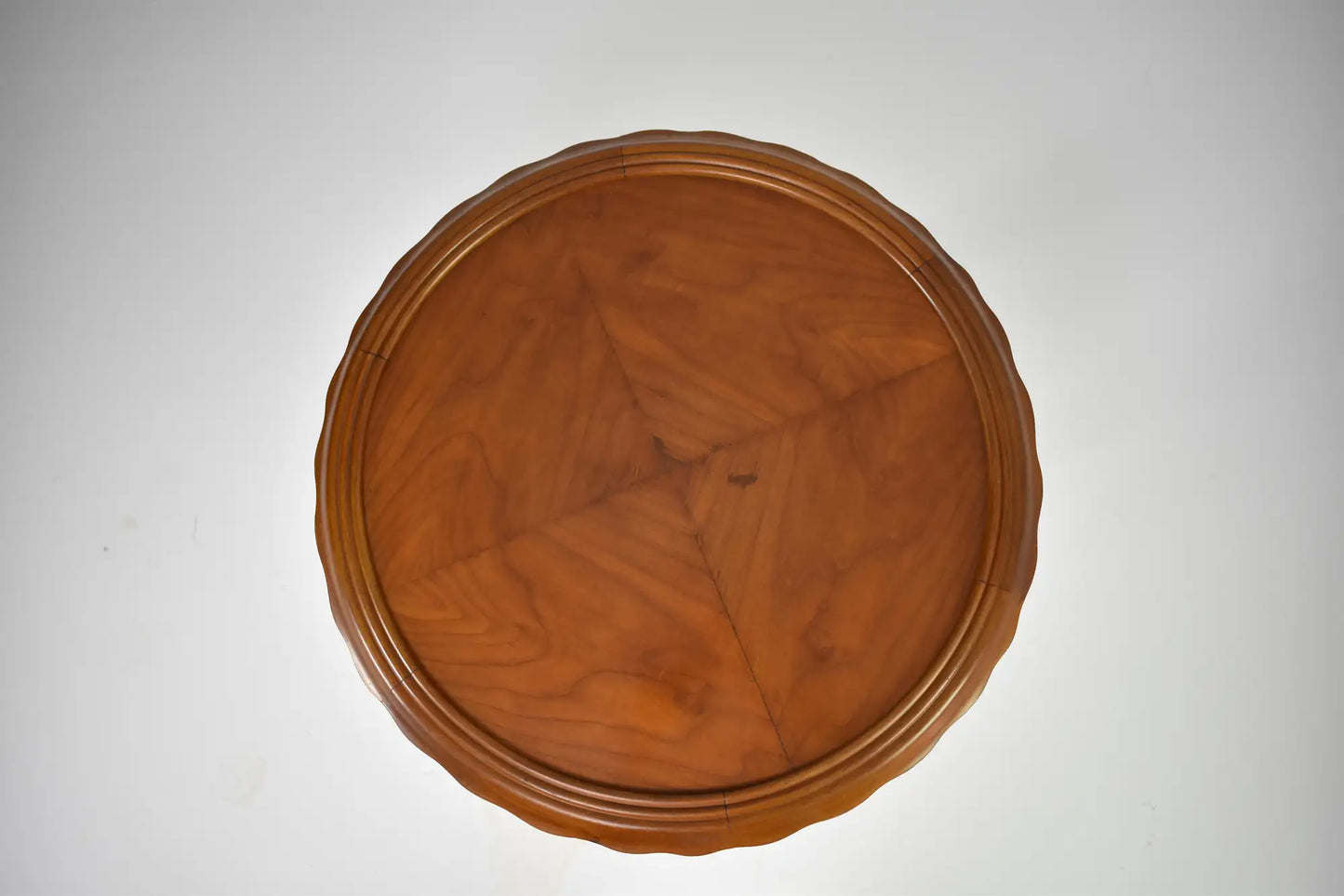 Vintage Italian Scalloped Cherry Side Table Attributed to Paolo Buffa, 1950s