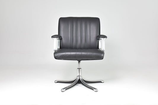 Italienischer Mid-Century-Chefsessel von Osvaldo Borsani für Tecno, 1960er