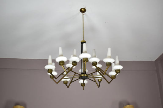 Rare 1950s Italian Mid-Century Modern 15-Light Brass & Glass Chandelier, Attributed to Stilnovo