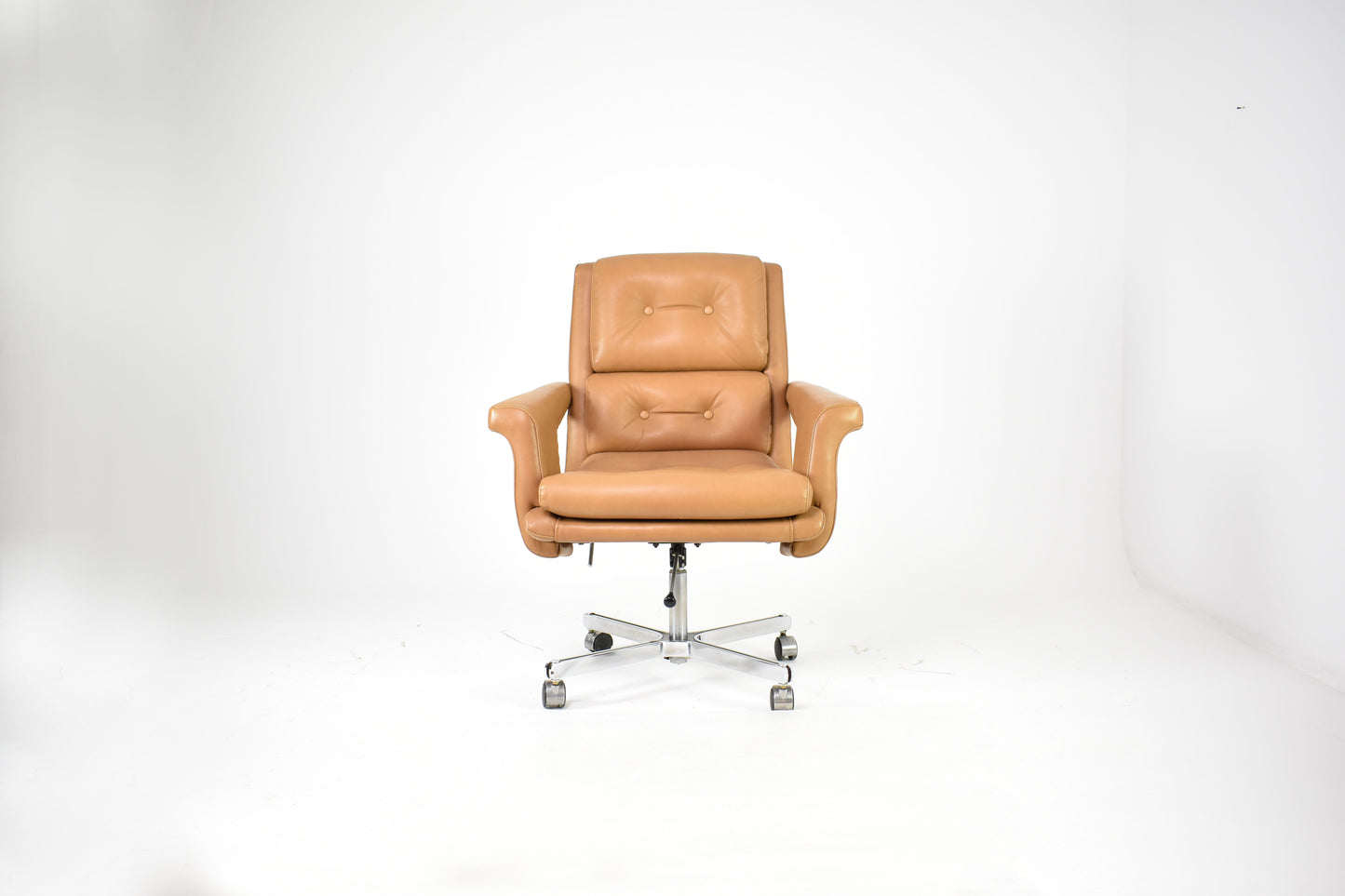 French Leather Executive Chair Attributed to Raphaël Raffel for Apelbaum, 1970s