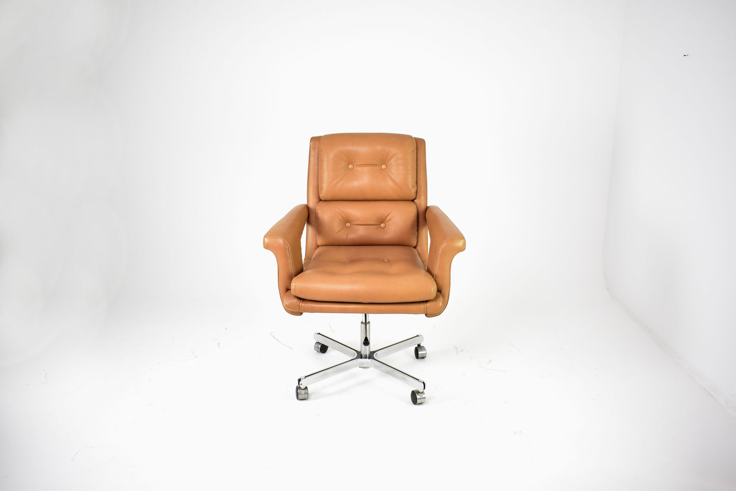 French Leather Executive Chair Attributed to Raphaël Raffel for Apelbaum, 1970s