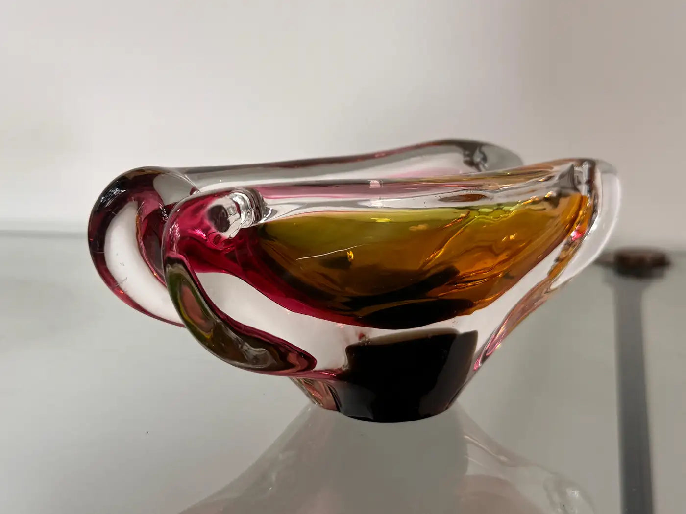 Cendrier en verre Sommerso italien, Murano, attribué à Josef Rozínek, années 1960