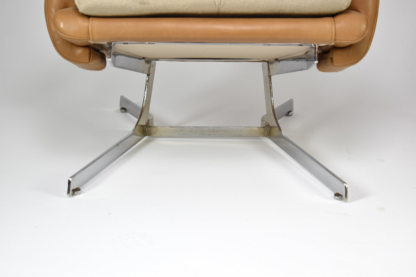 Pair of French Lounge Chairs Attributed to Raphaël Raffel for Apelbaum, 1970s