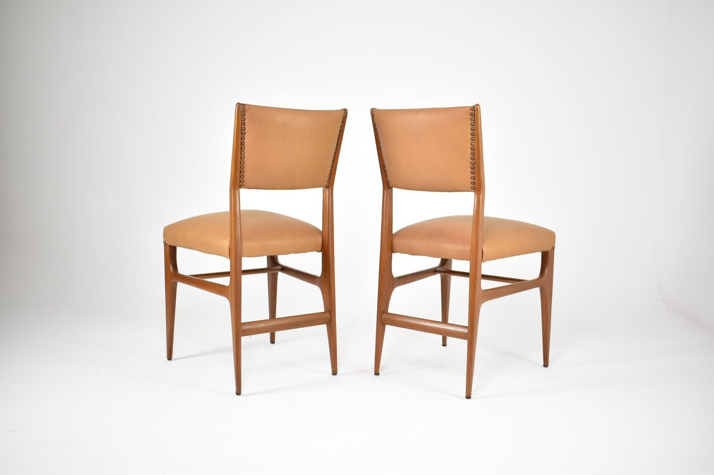Pair of Walnut and Leather Side Chairs by Gio Ponti, Italy, 1950s