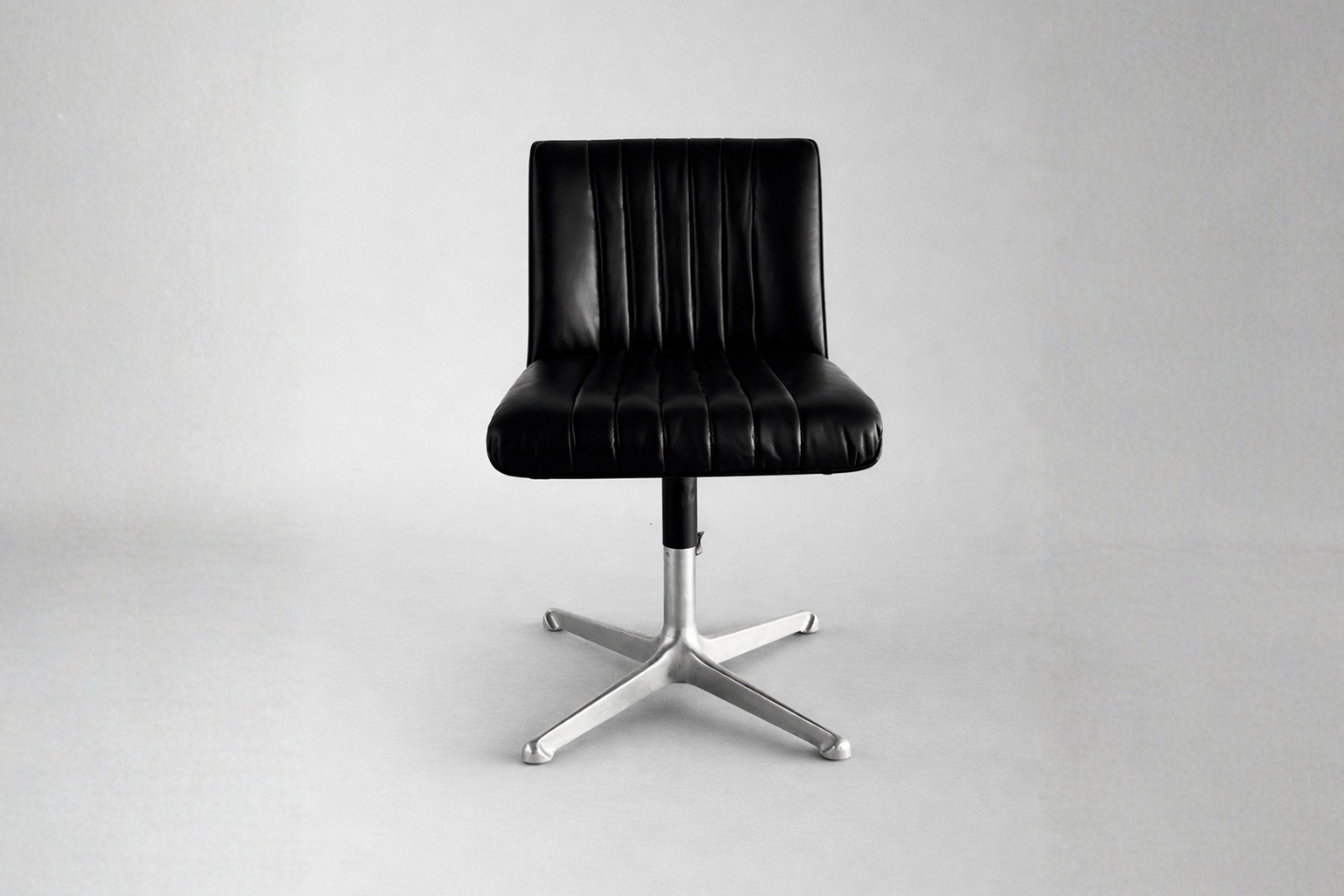 Shop Swivel Vintage Office Chair by Osvaldo Borsani for Tecno, 1970s - Spirit Gallery Vintage Furniture