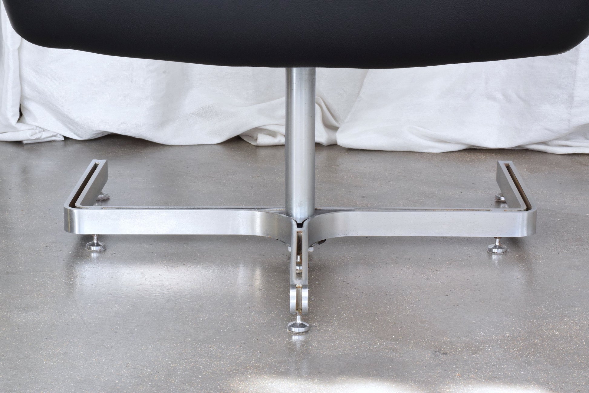 20th Century Office Chair by Raphaël Raffel, 1974 - Spirit Gallery 