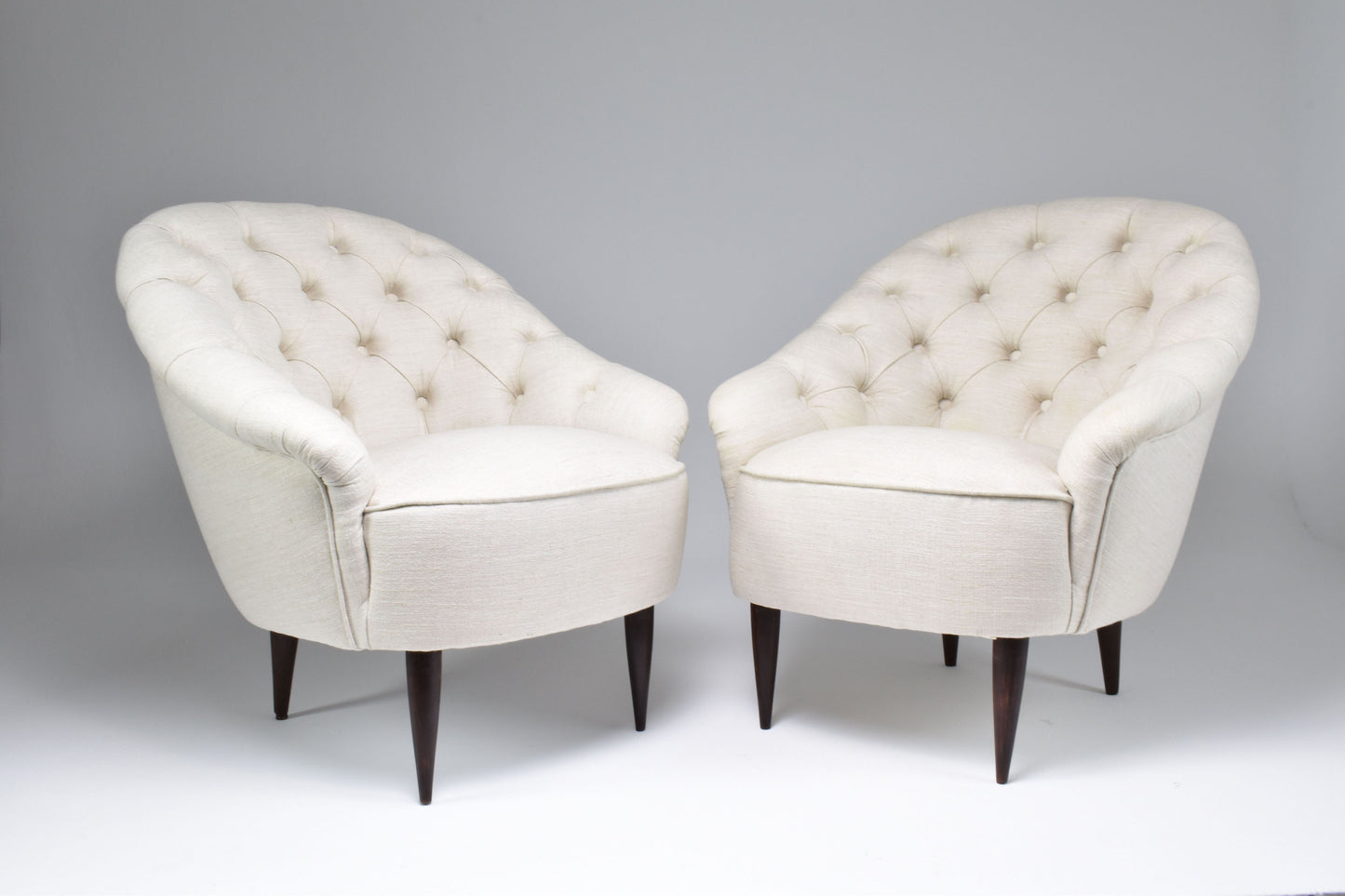 1950's Italian Restored Mid-Century Gio Ponti Attributed Armchairs