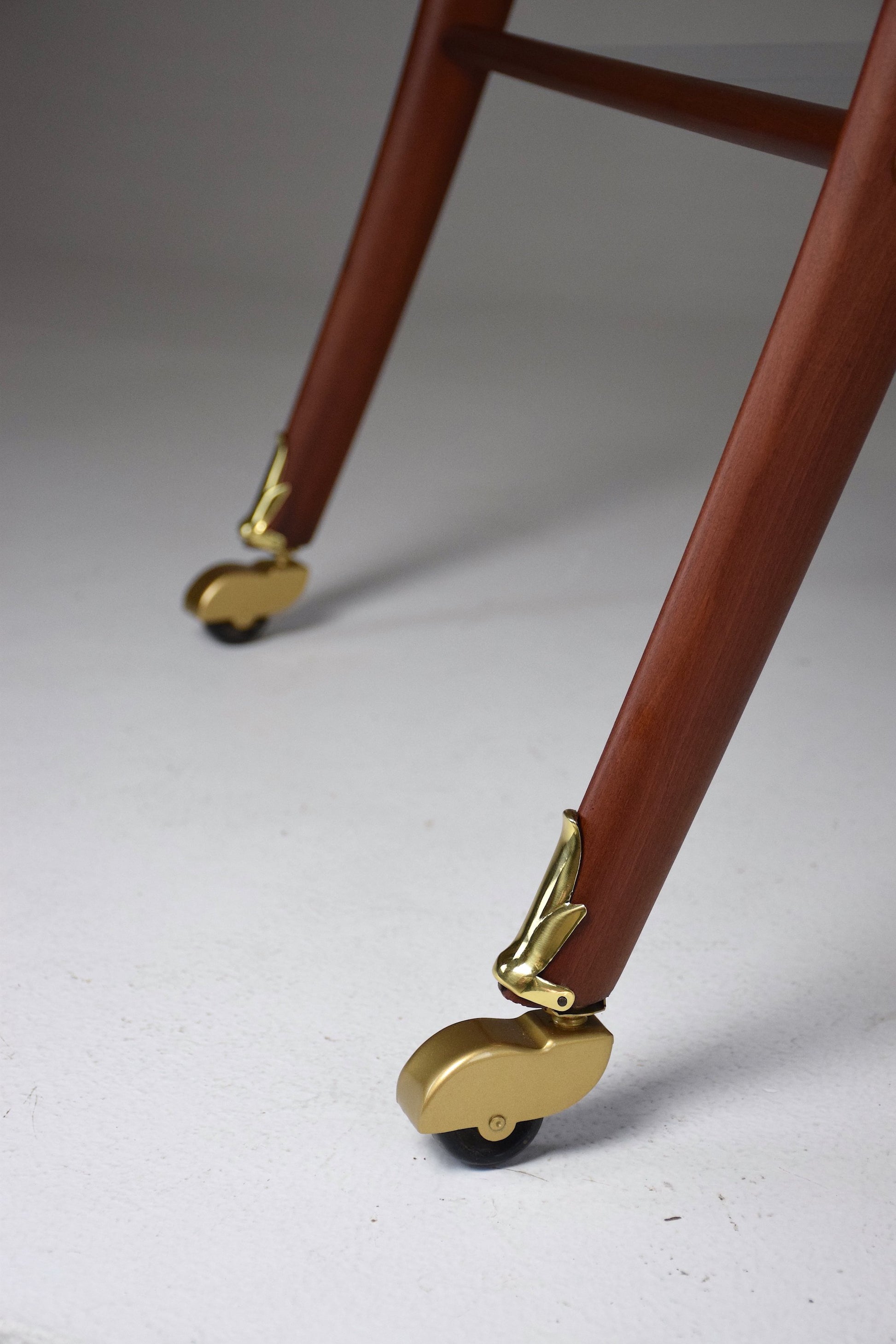 Italian Midcentury Side or Serving Table, 1950s - Spirit Gallery 