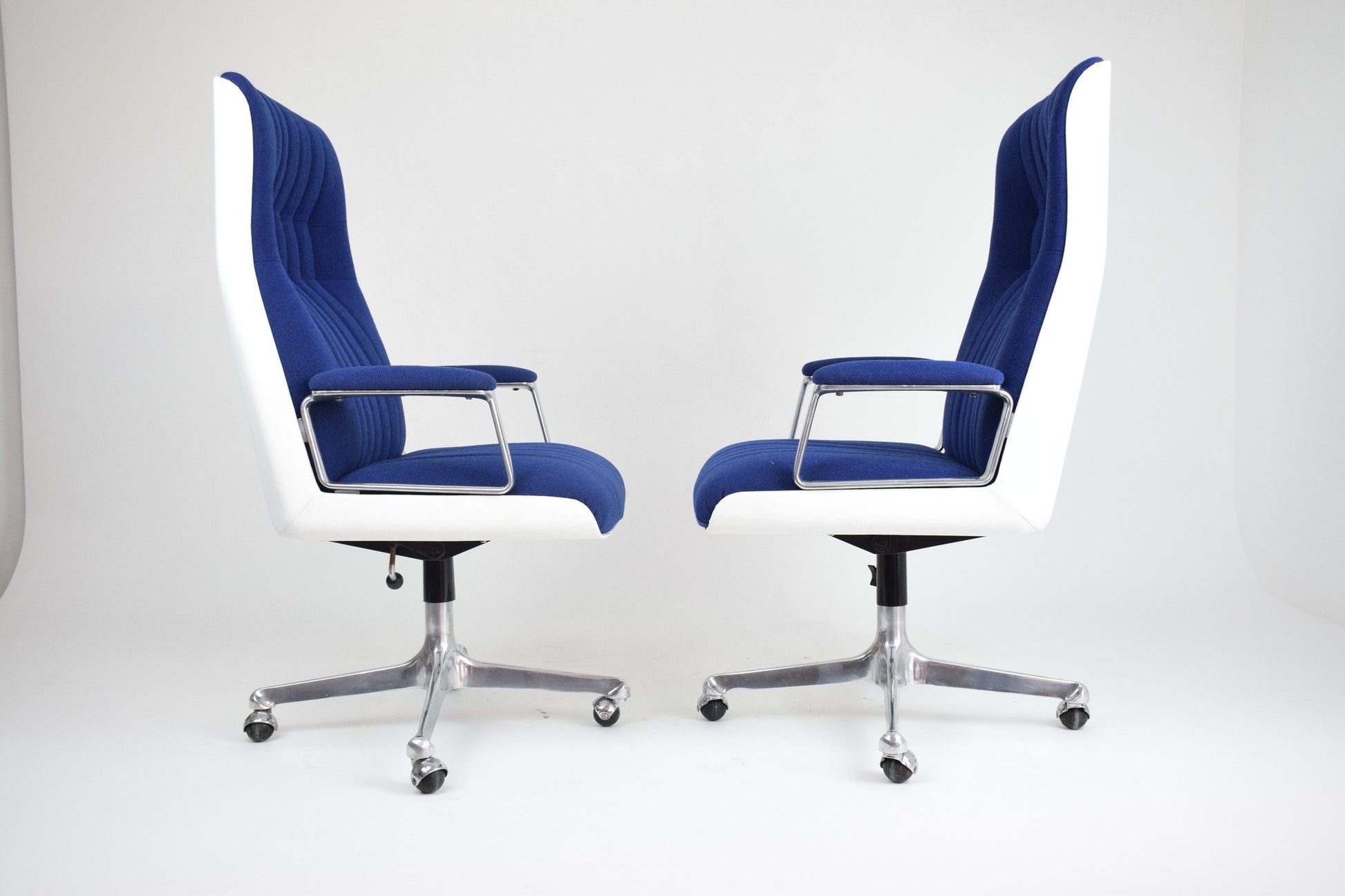 Long Office Chair by Osvaldo Borsani for Tecno, Italy, 1960's - Spirit Gallery 