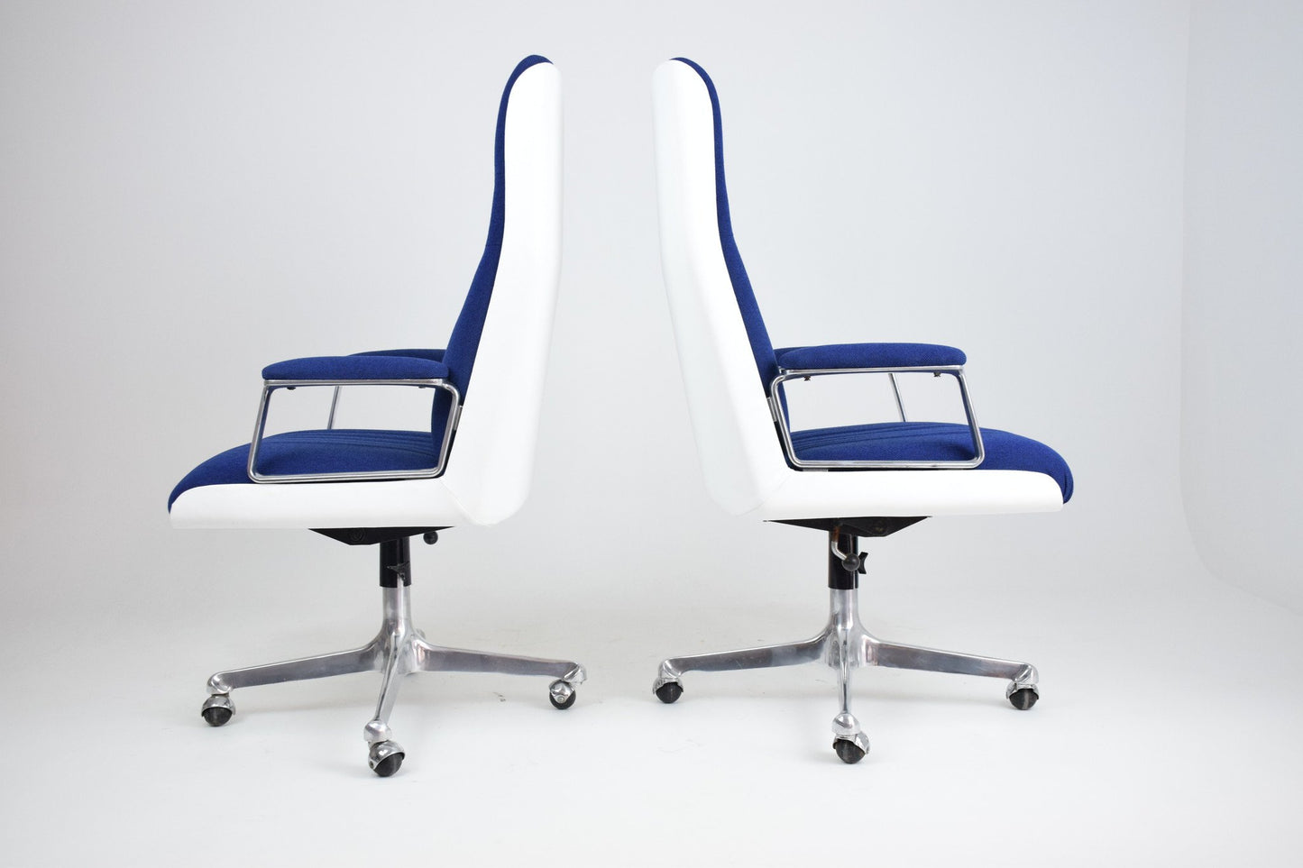 Long Office Chair by Osvaldo Borsani for Tecno, Italy, 1960's - Spirit Gallery 