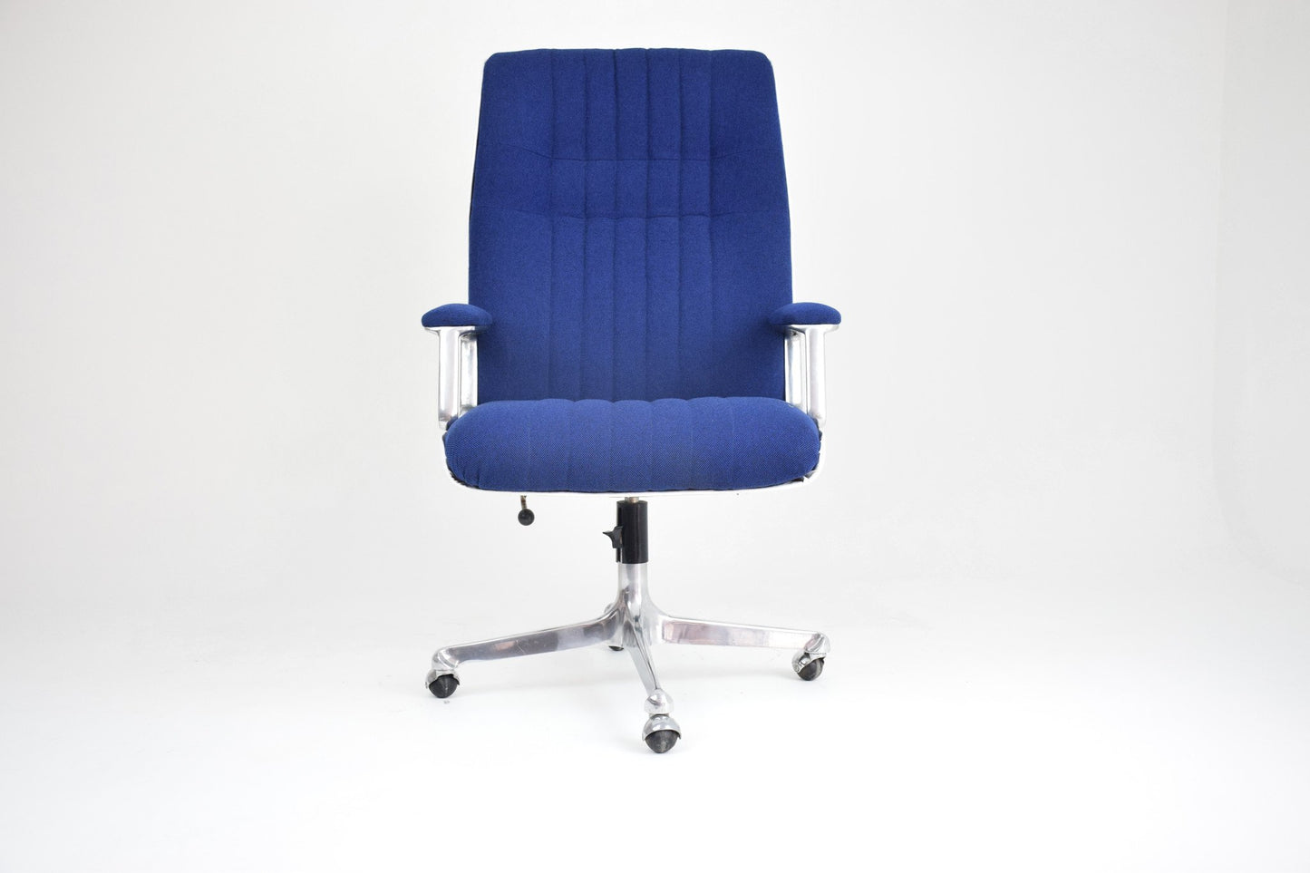 Long Office Chair by Osvaldo Borsani for Tecno, Italy, 1960's - Spirit Gallery 