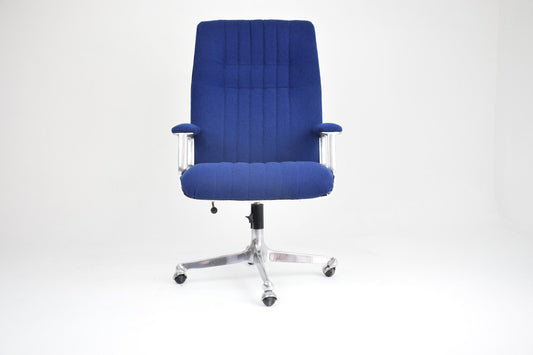 Long Office Chair by Osvaldo Borsani for Tecno, Italy, 1960's - Spirit Gallery 
