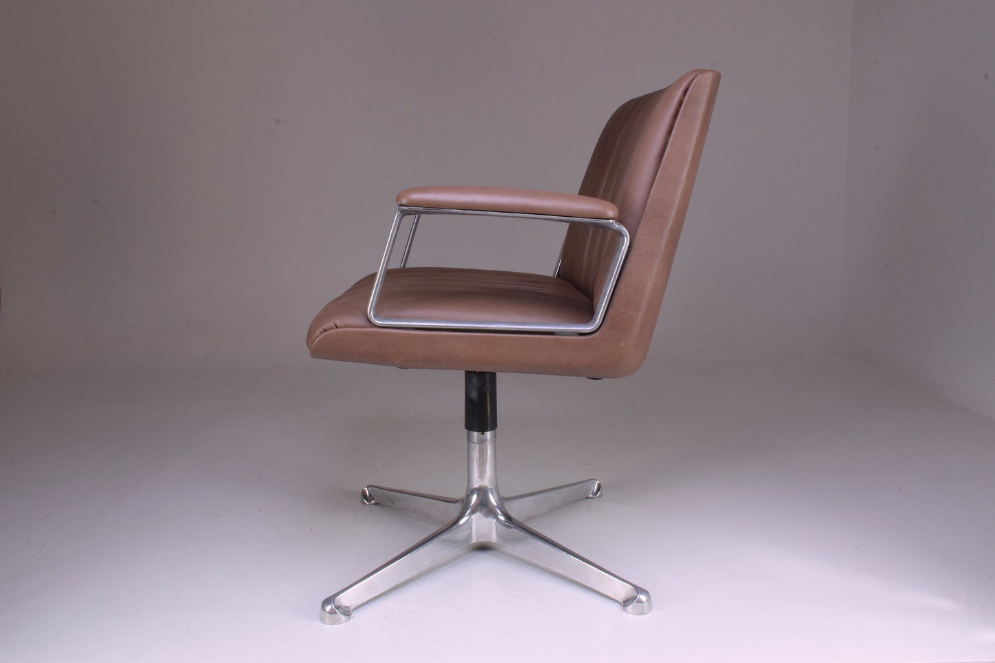 Mid-Century Osvaldo Borsani Office Chair, 1960's - Spirit Gallery 
