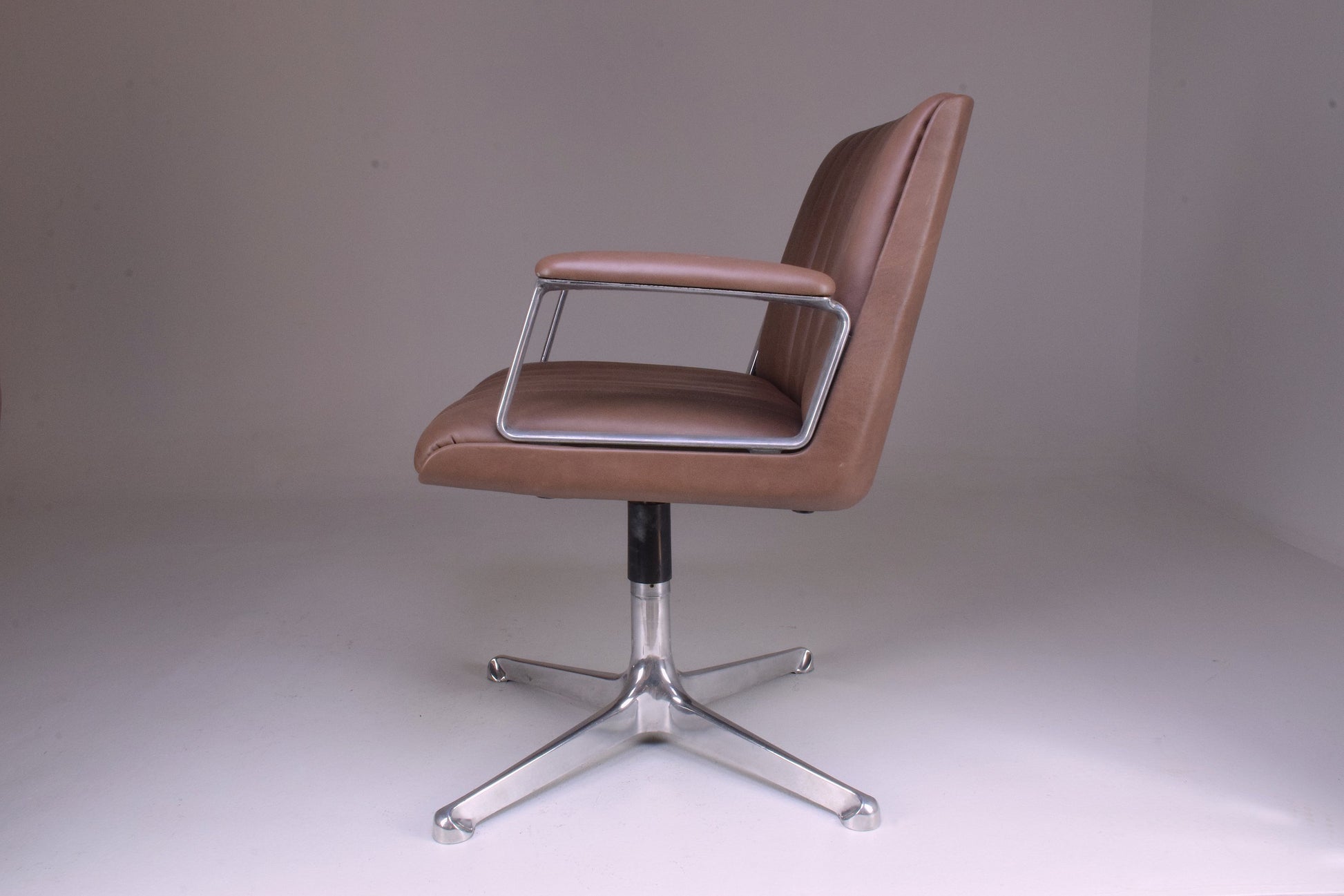 Mid-Century Osvaldo Borsani Office Chair, 1960's - Spirit Gallery 