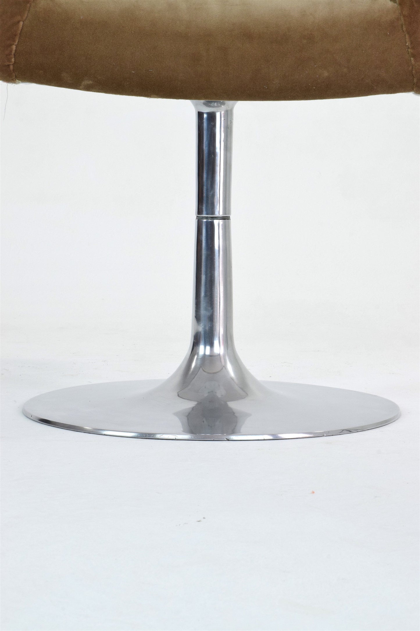 Velvet Tulip Chair, France, 1970's - Spirit Gallery 